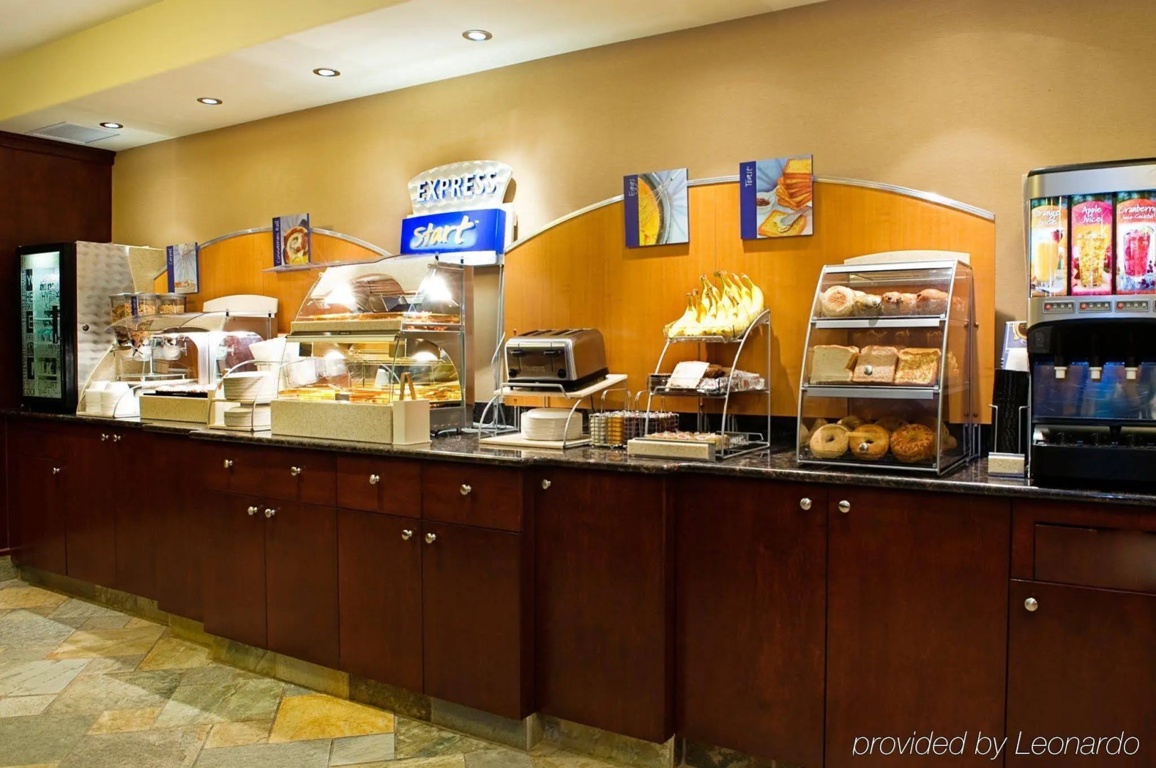 Holiday Inn Express Hotel & Suites - Slave Lake