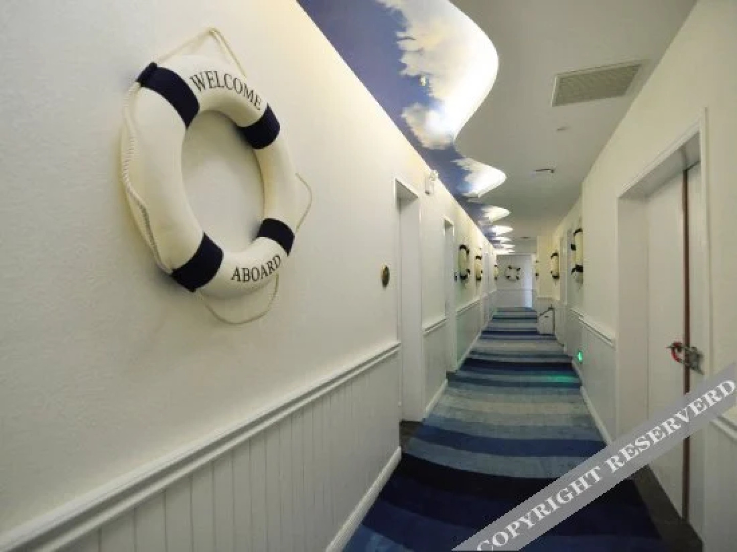 Pinhe Theme Hotel Jiujiang Dizhonghai