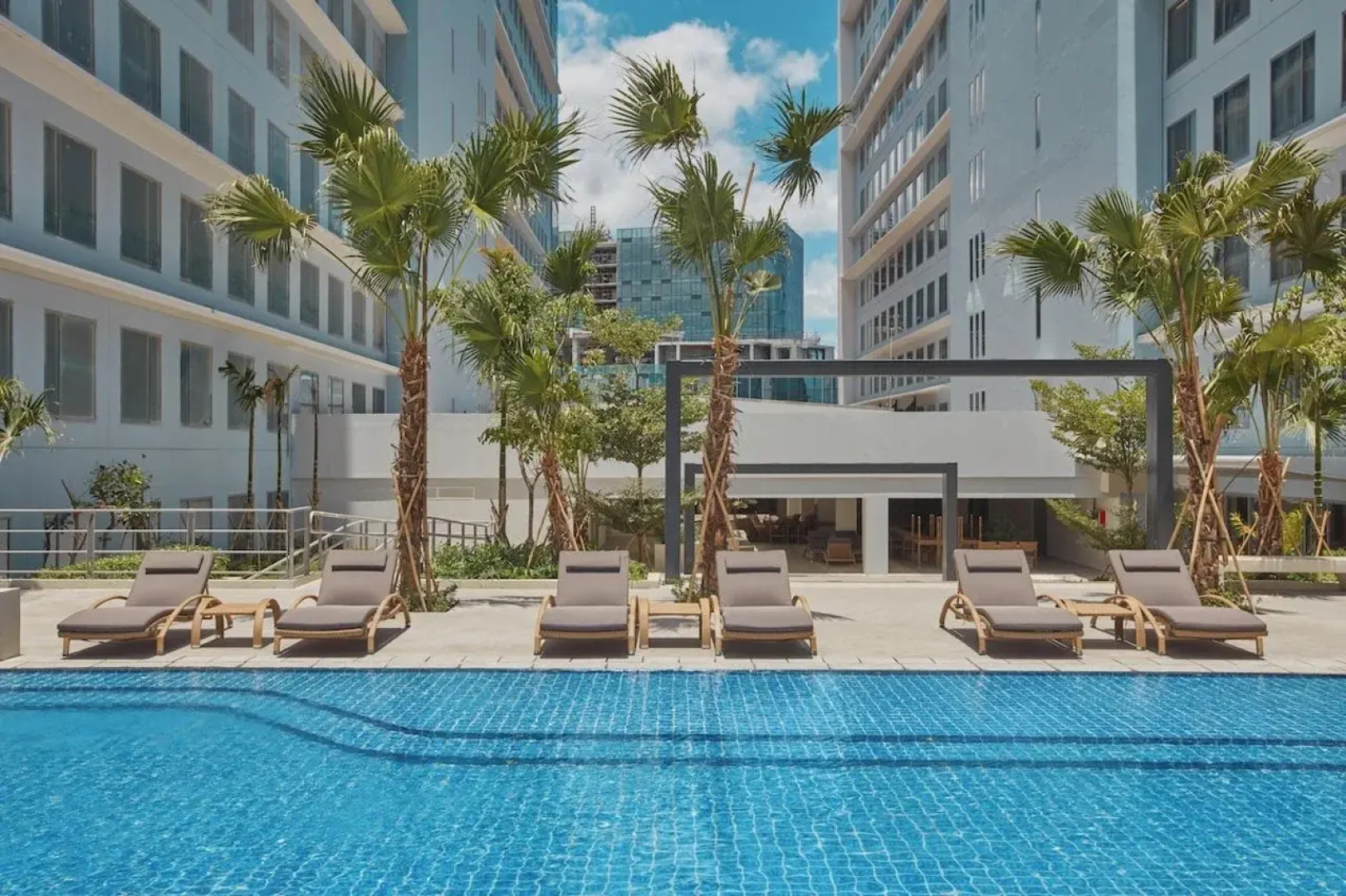 Grand Westside Manila Bay