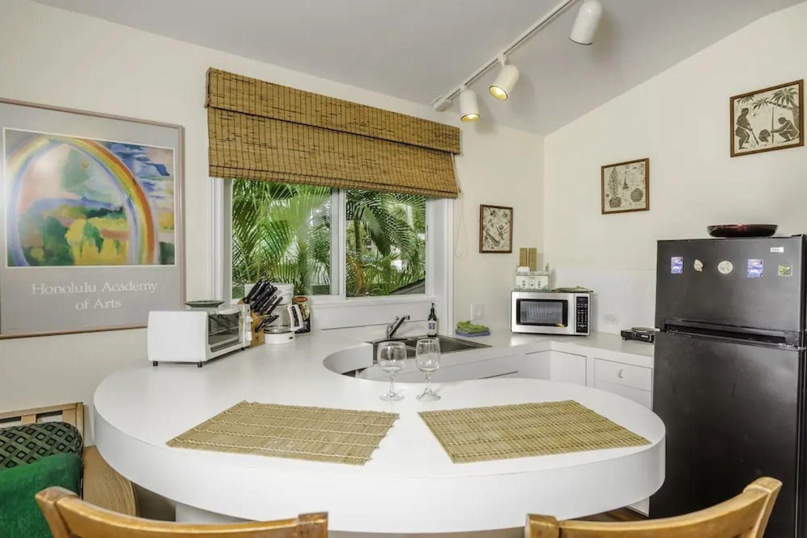 Em Lanikai Ohana Hale 1 Bedroom Cottage