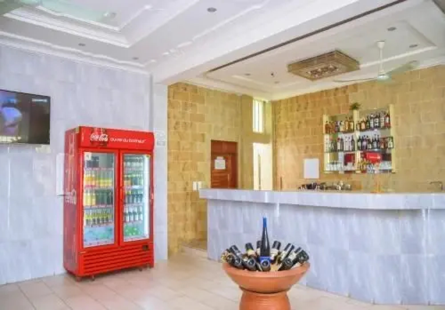 White Horse Hotel Benin