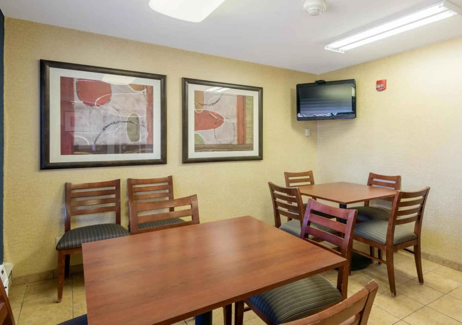 Motel 6 Eau Claire, WI