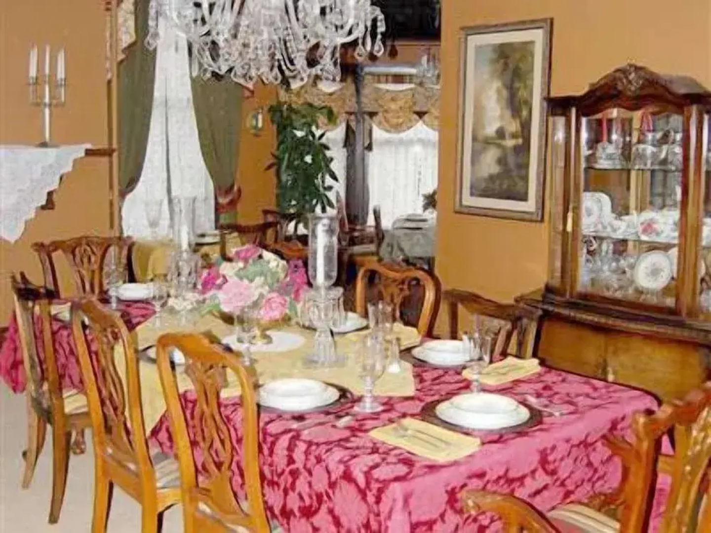 Schuster Mansion Bed & Breakfast