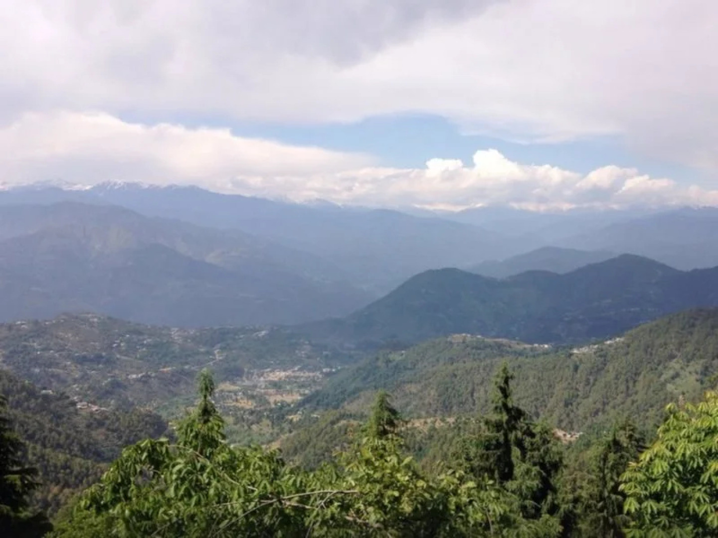 OYO 26147 Hotel Guncha Siddhartha