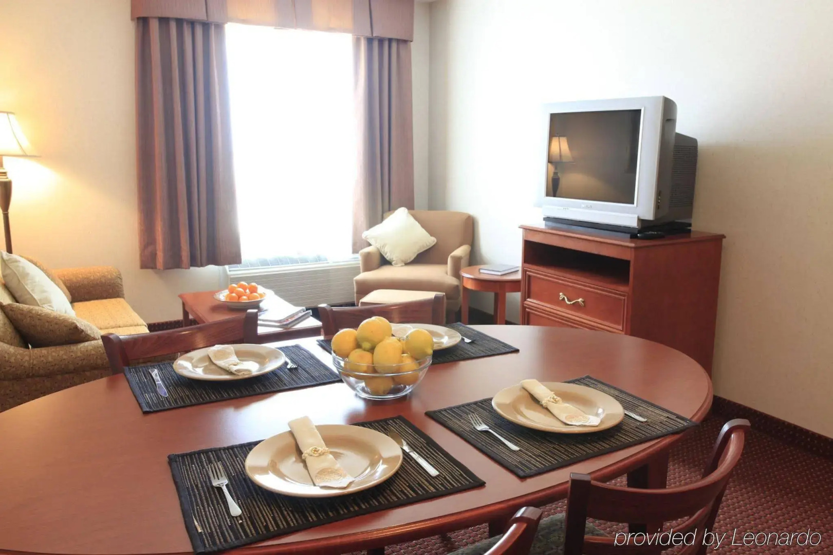 Coast Grimshaw Hotel & Suites