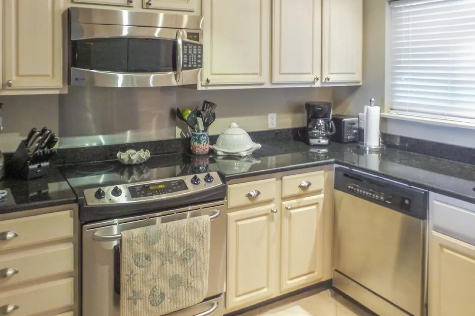 Needle Rush Point Condos