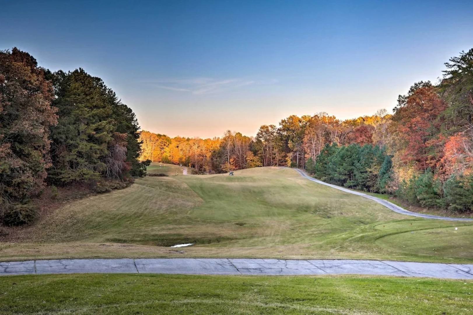 Lake Access: Waleska House w/ Floating Dock!