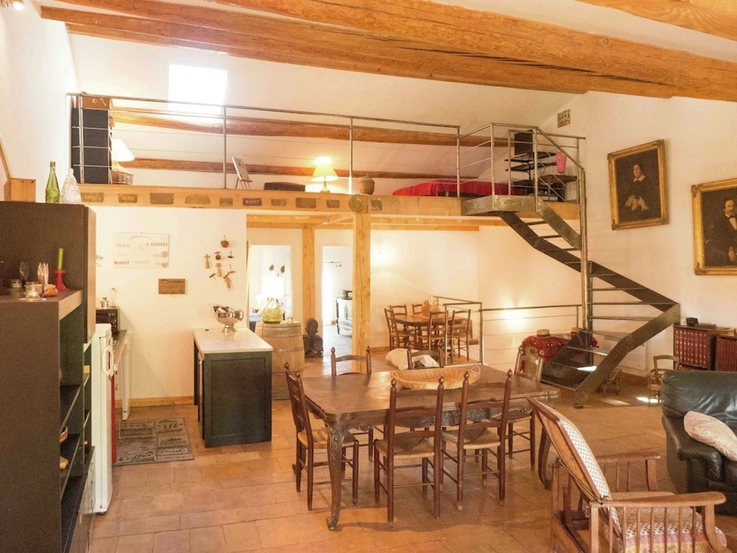 Beautiful, Large Village House With Private Pool and Close to Swimming Beach!