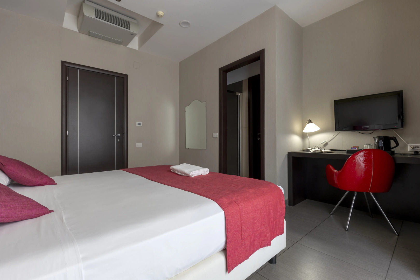 Napolit'amo Hotel Medina