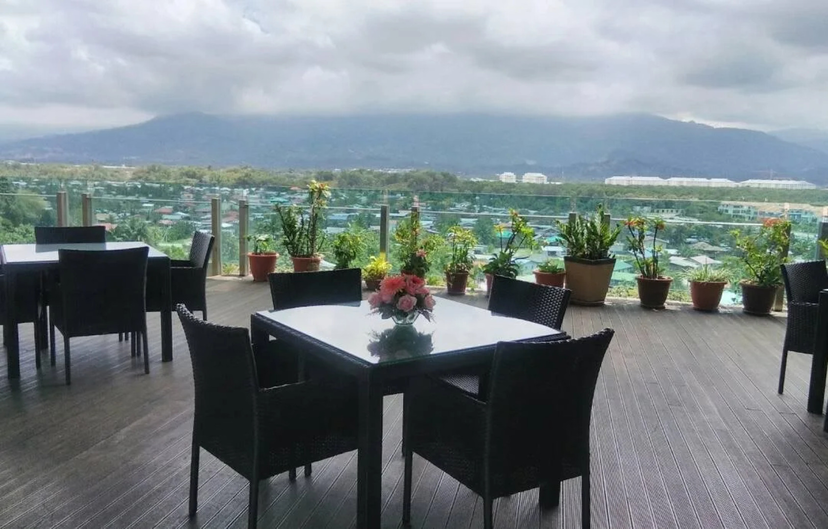 Courtyard Hotel @ 1Borneo