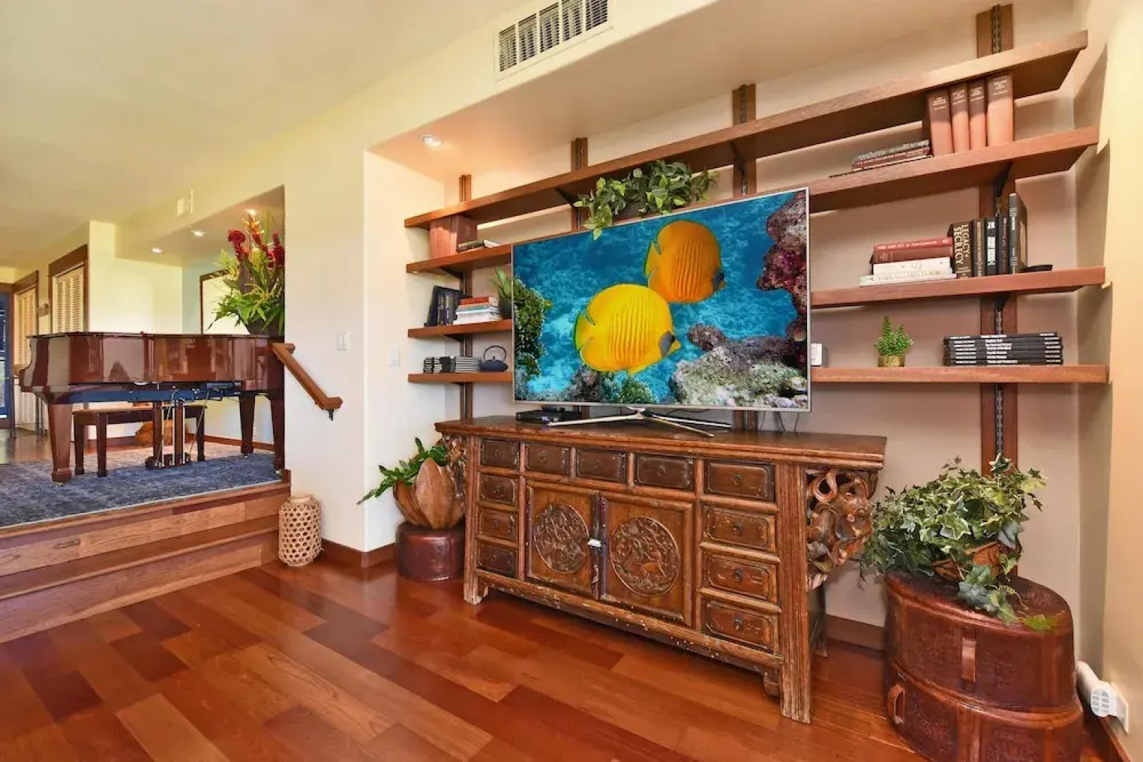 Kaanapali Royal D302