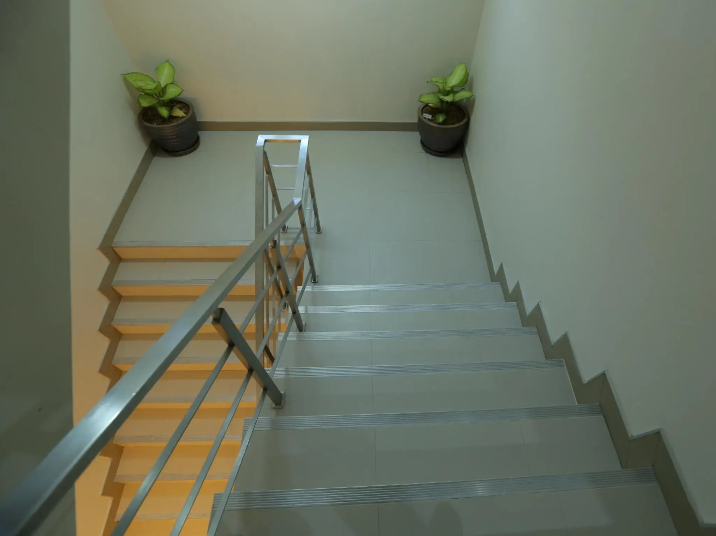 Central Place Serviced Apartment
