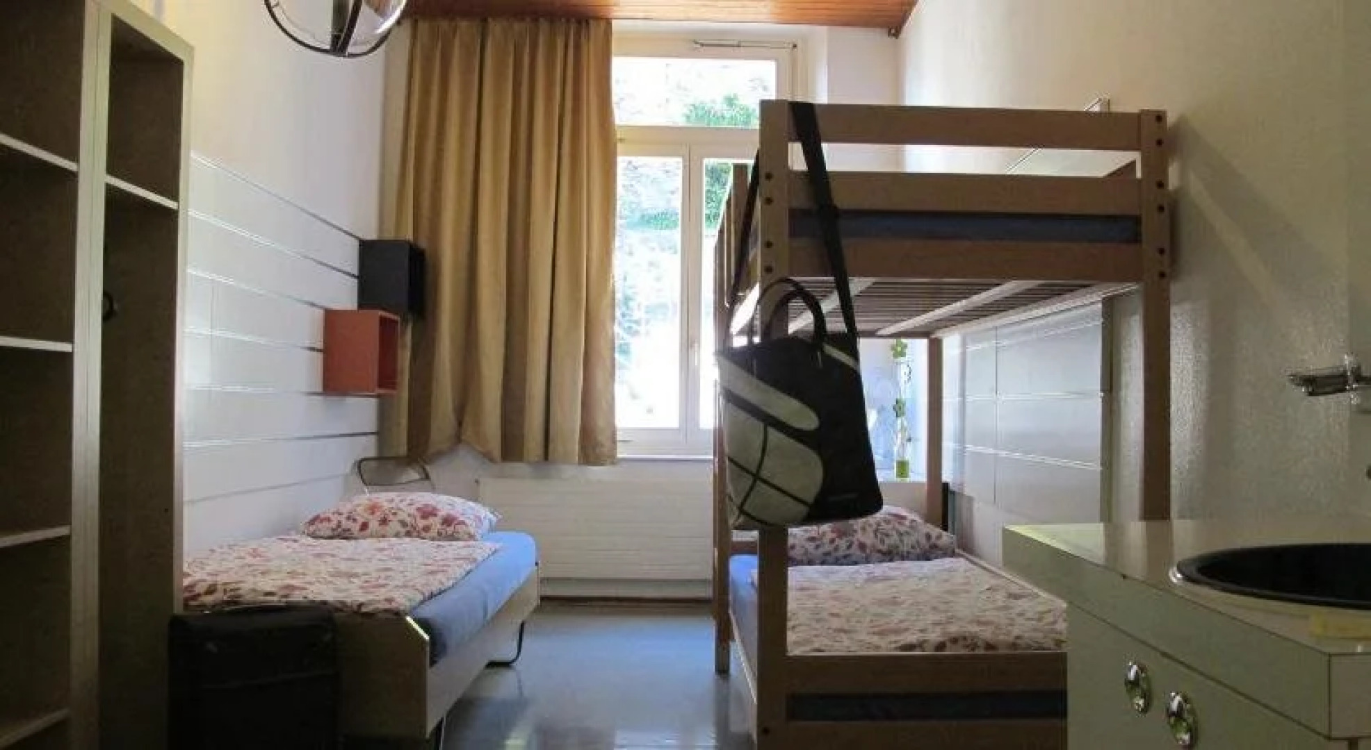 Bellinzona Youth Hostel