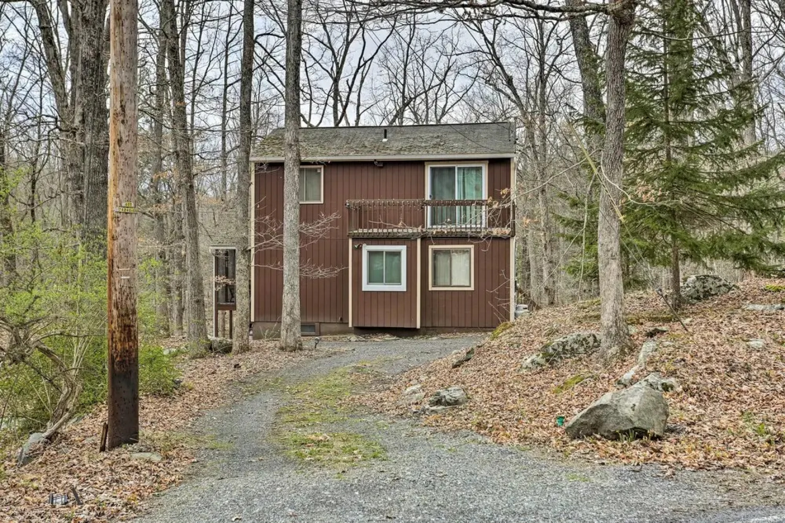 Resort Perks: Picturesque Poconos Getaway!