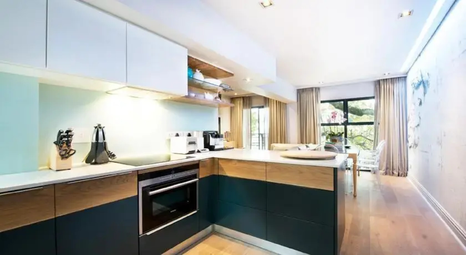 Collection Luxury Apartments - Concord 11