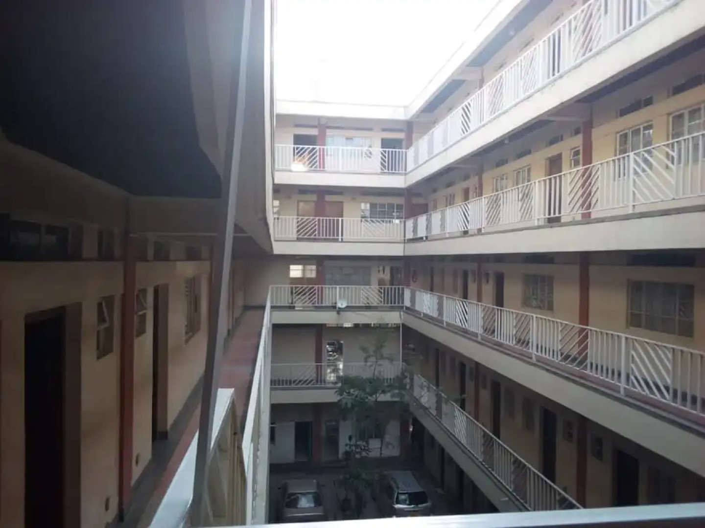 Wambuku Hotel