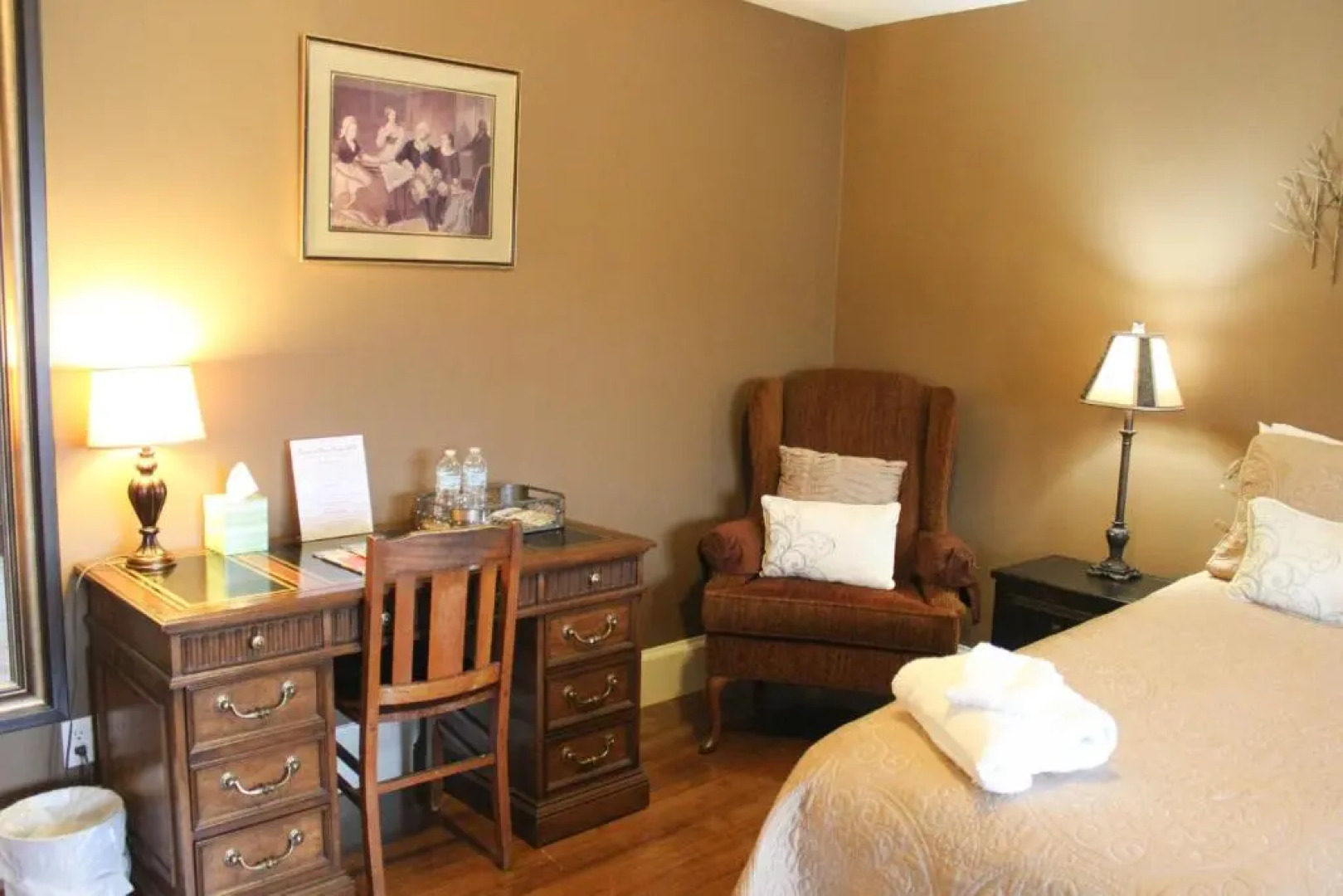 The Leonard at Logan House