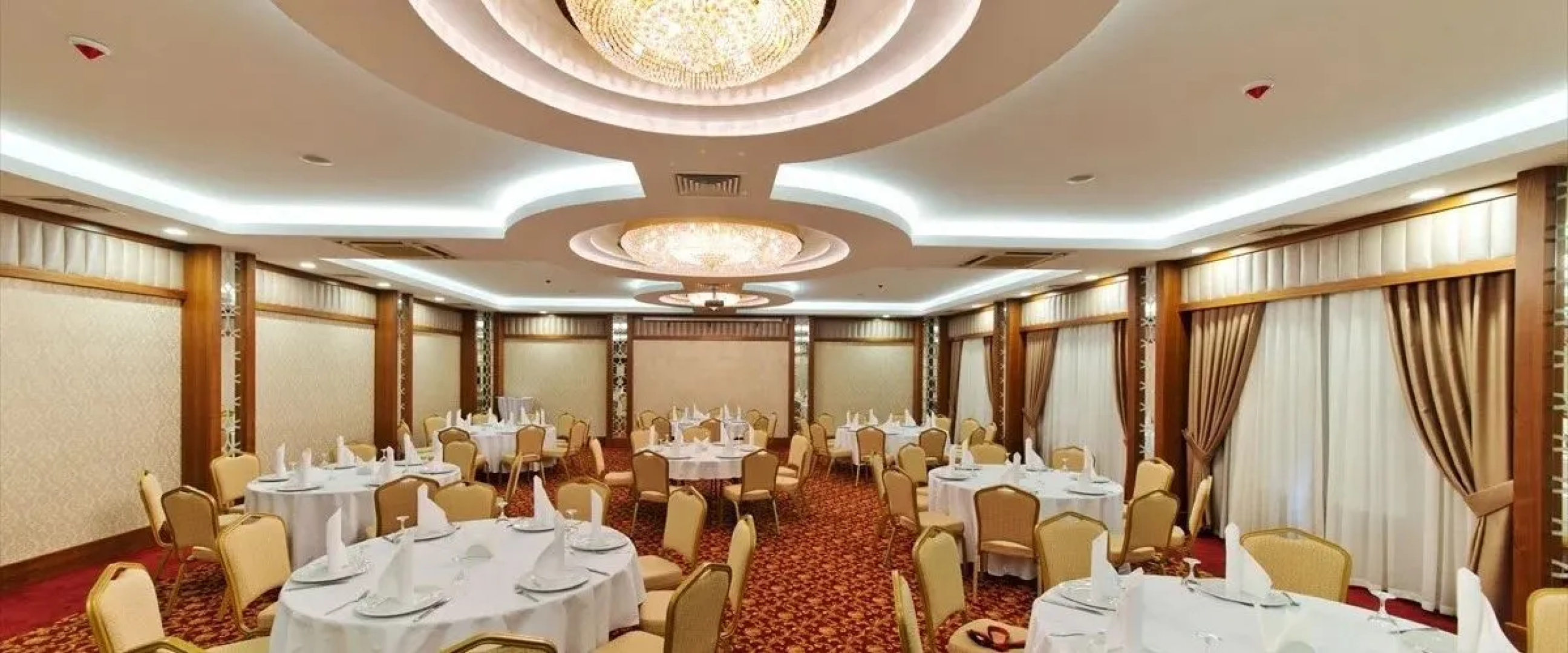 Bonjur Hotel Thermal & Wellness Club