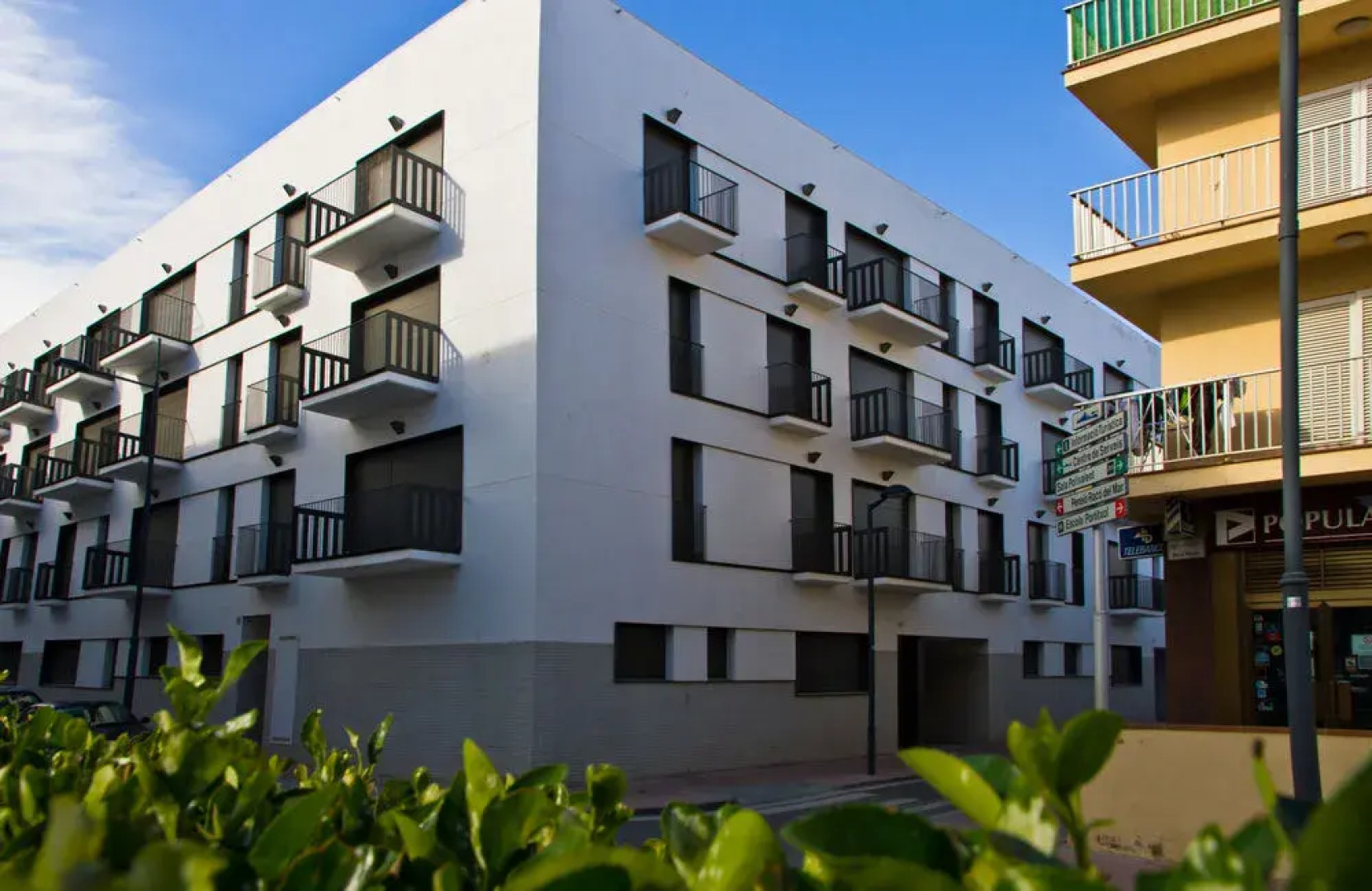 Apartamentos Estartit Costa