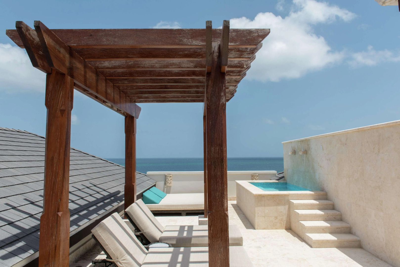 Zemi Beach House, LXR Hotels & Resorts