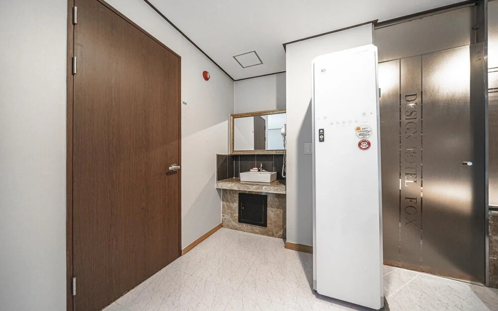 Gunsan Fox Tourist Hotel