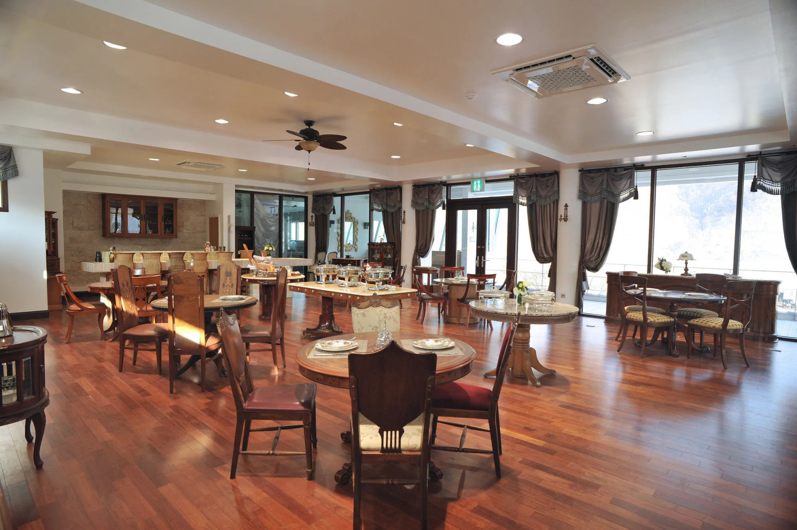 Club Inner Hotel & Resort