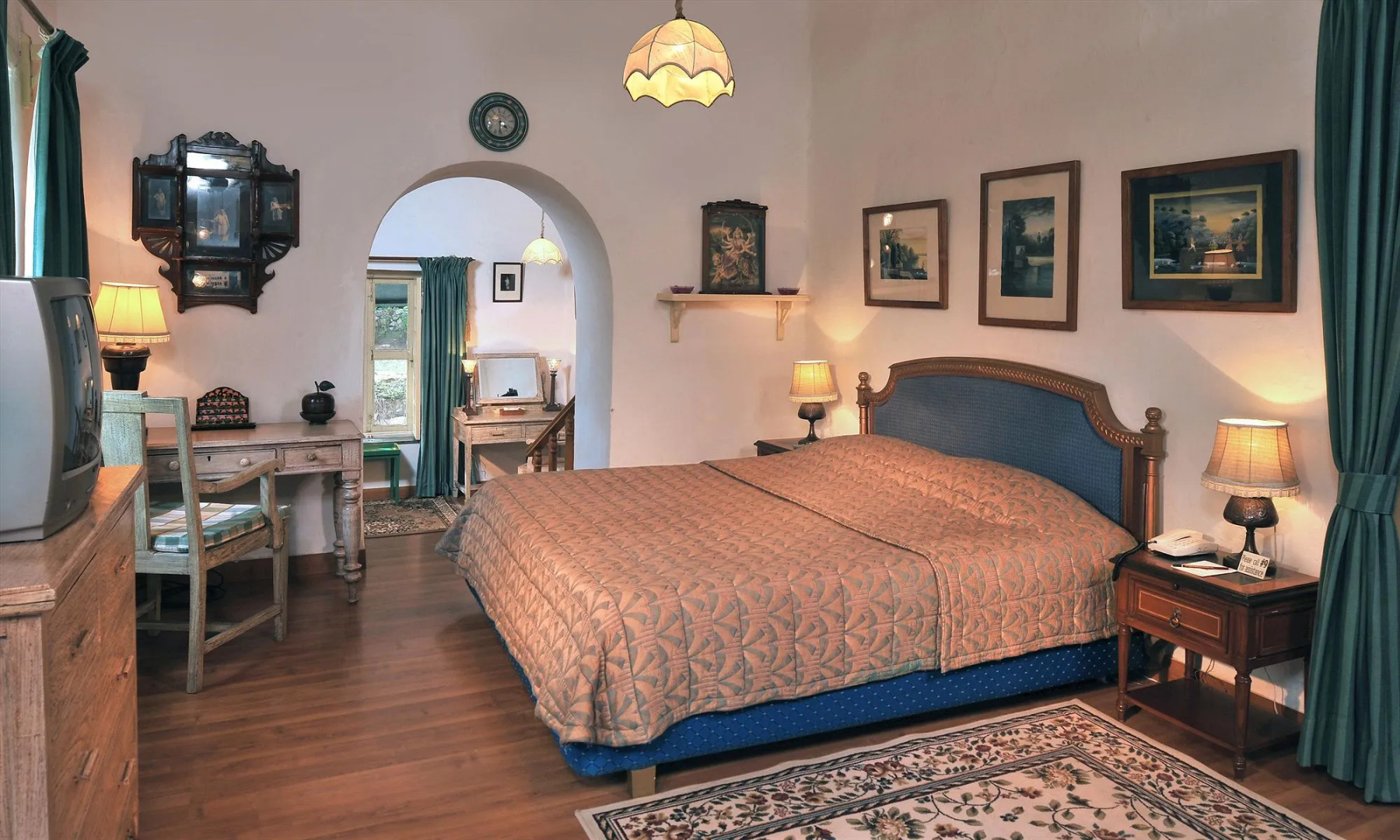 WelcomHeritage Connaught House