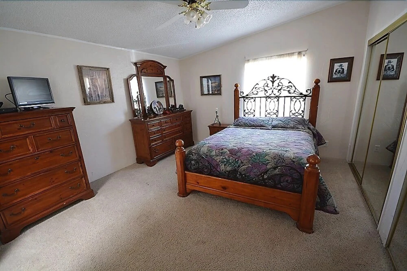 Juniper Pines Cabin - Five Bedroom Cabin