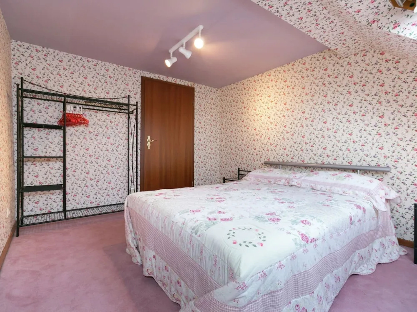 Apartment in a Former Farmhouse