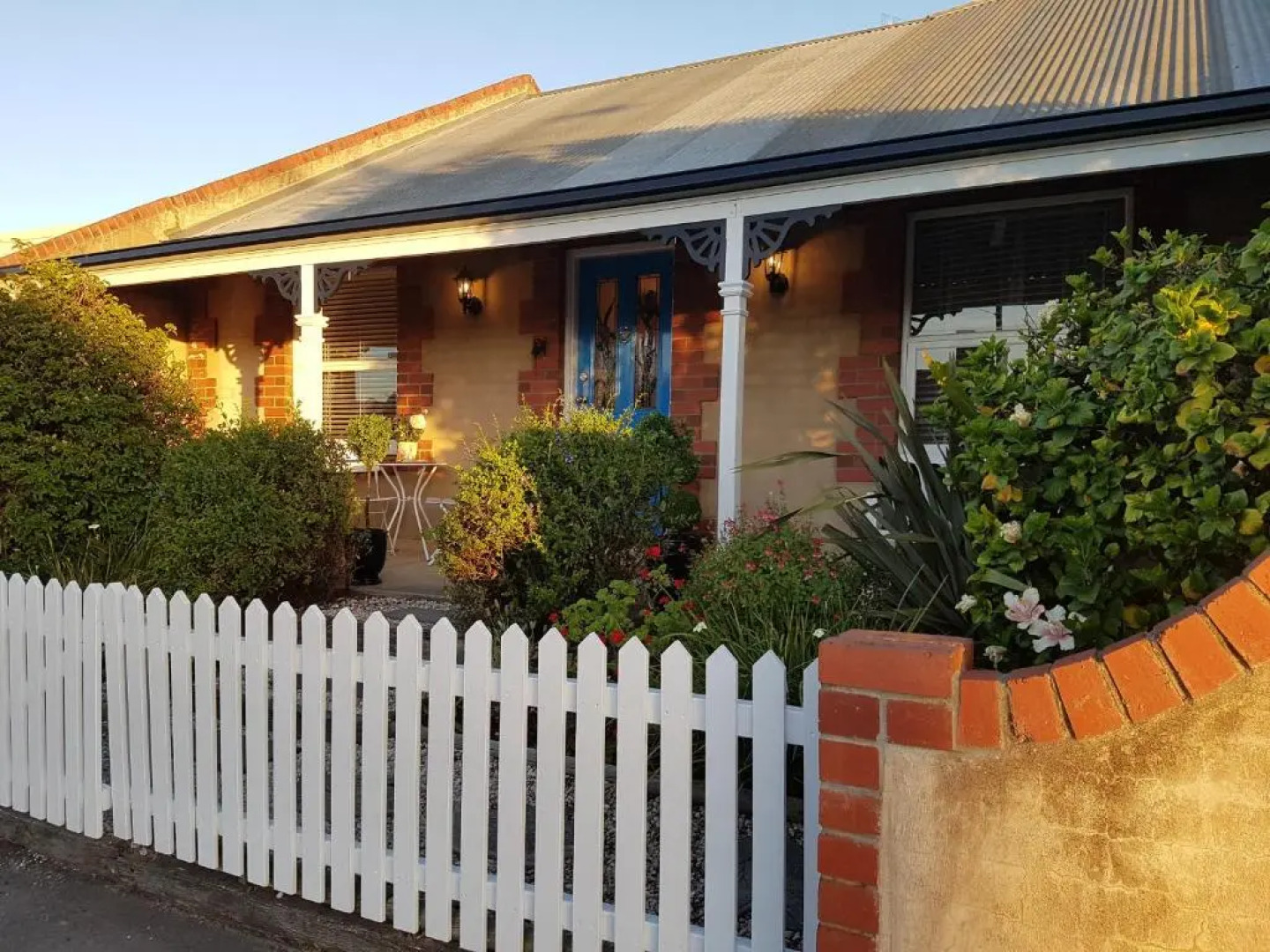 La Maison Riviere - THE RIVER HOUSE Bed & Breakfast