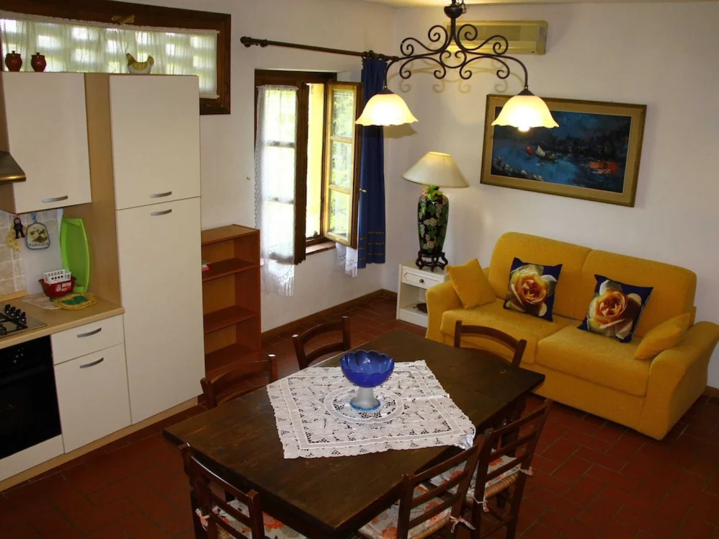 Restful Farmhouse with Pool near Forest in Vinci