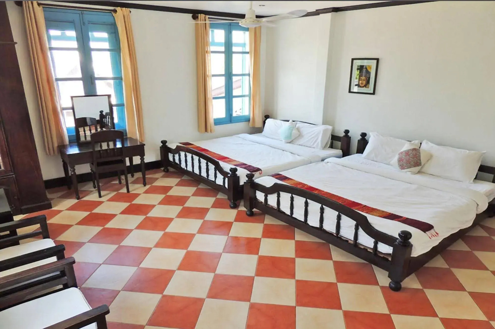 Mad Monkey Luang Prabang