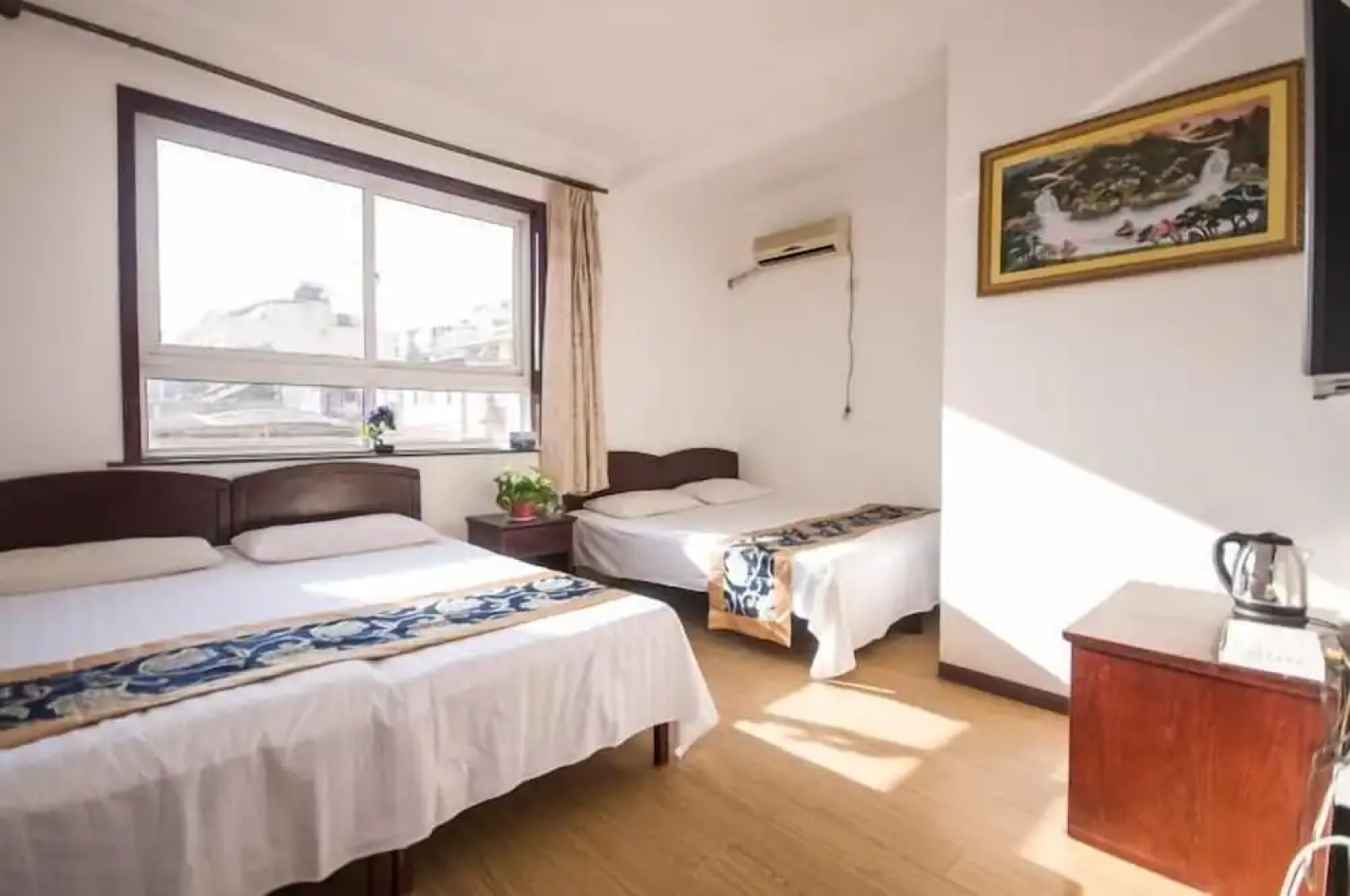 Liuzhuang Huayuhai Holiday Hostel