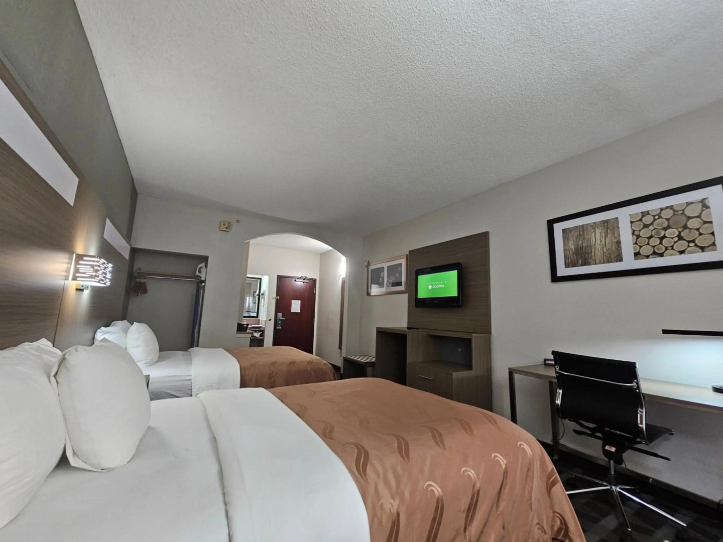 Quality Inn & Suites Irving DFW Airport South