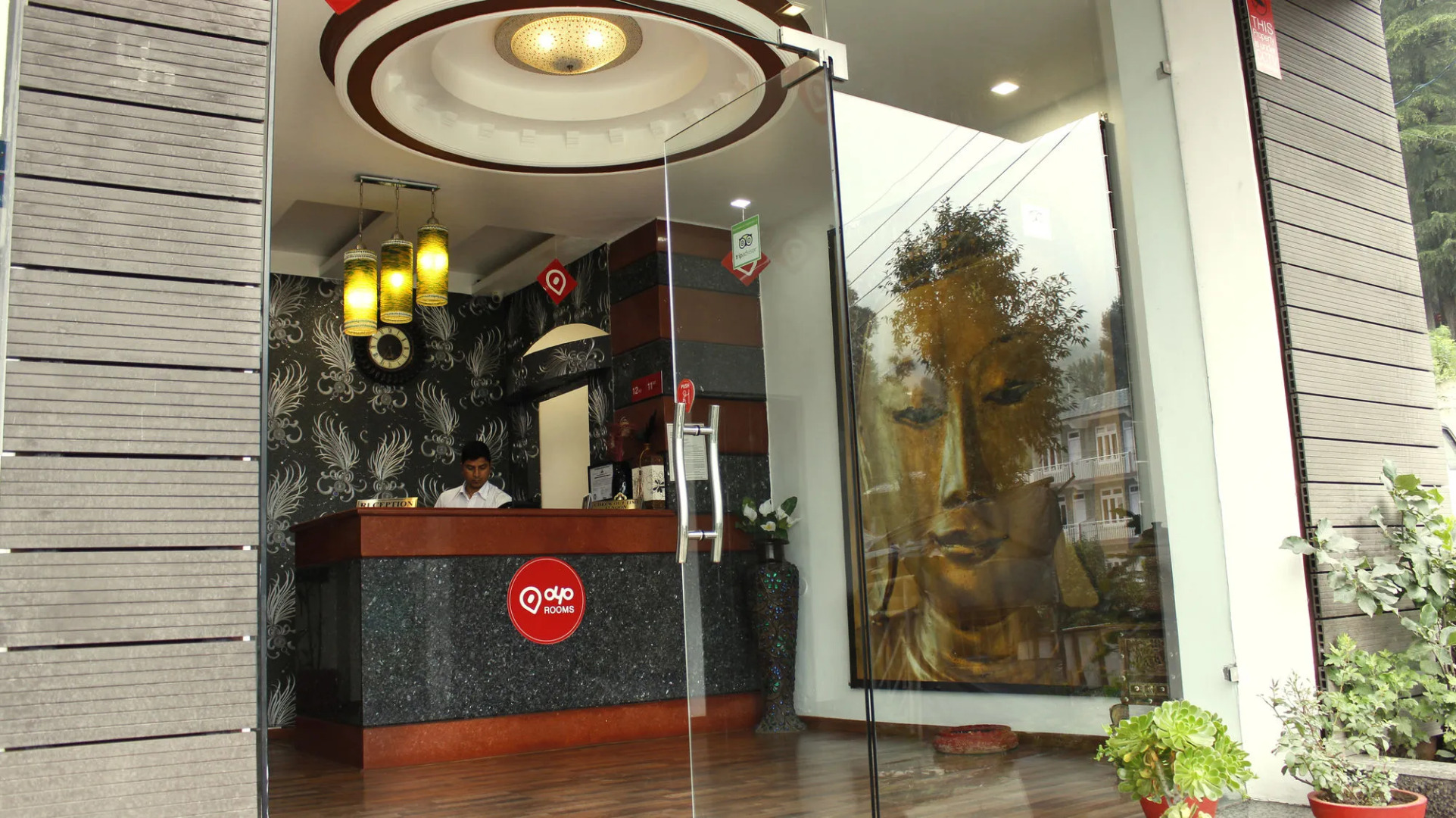 OYO Rooms Bhagsu Waterfall