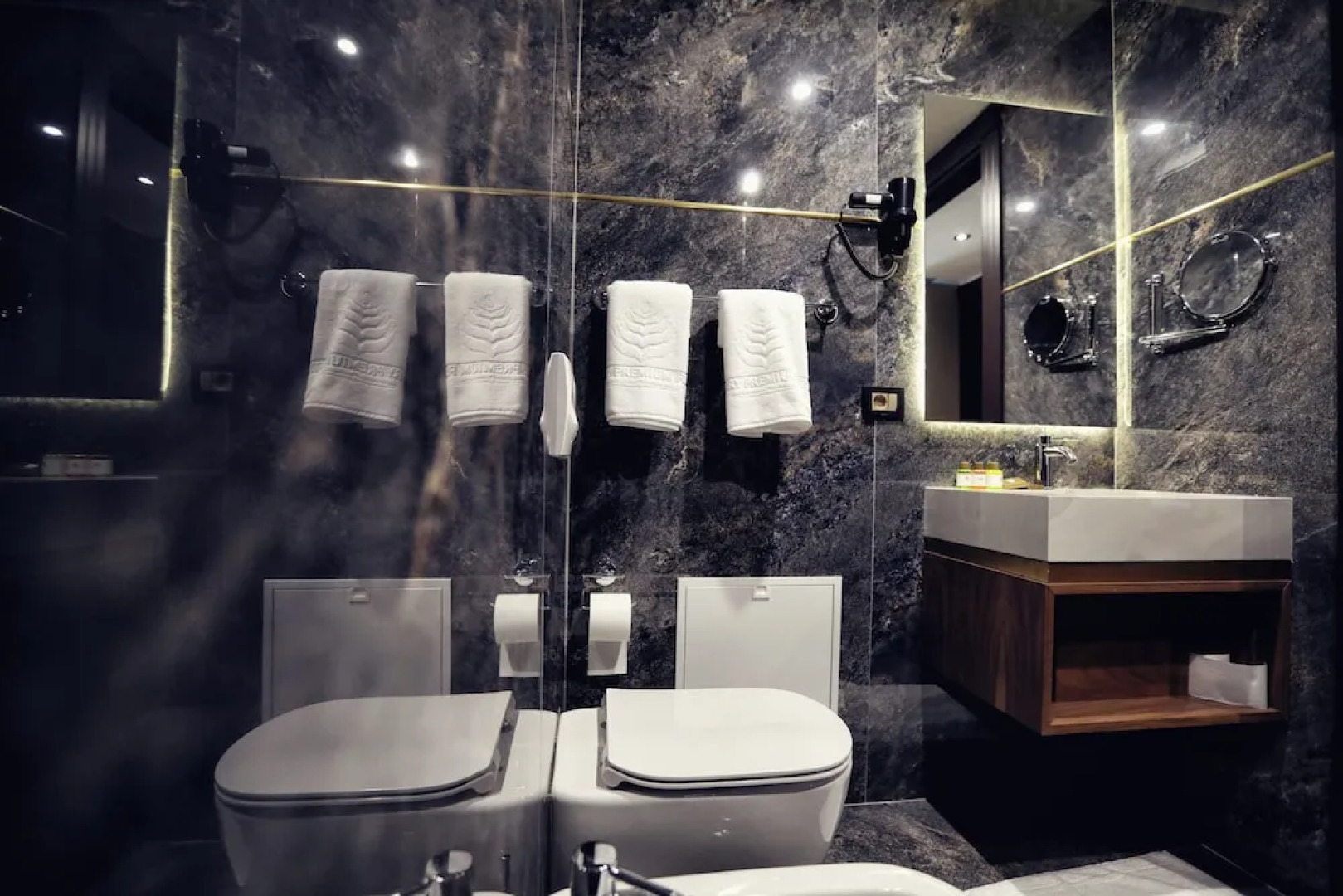 Luxury Premium Finese Hotel & SPA