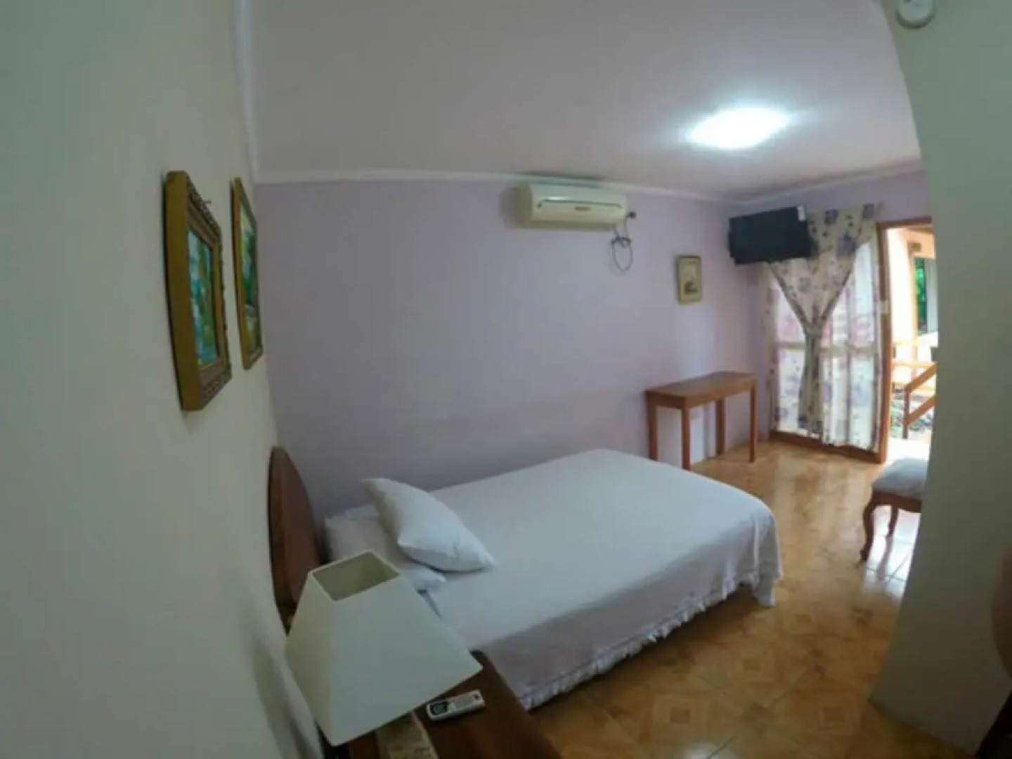 La Peregrina Bed & Breakfast