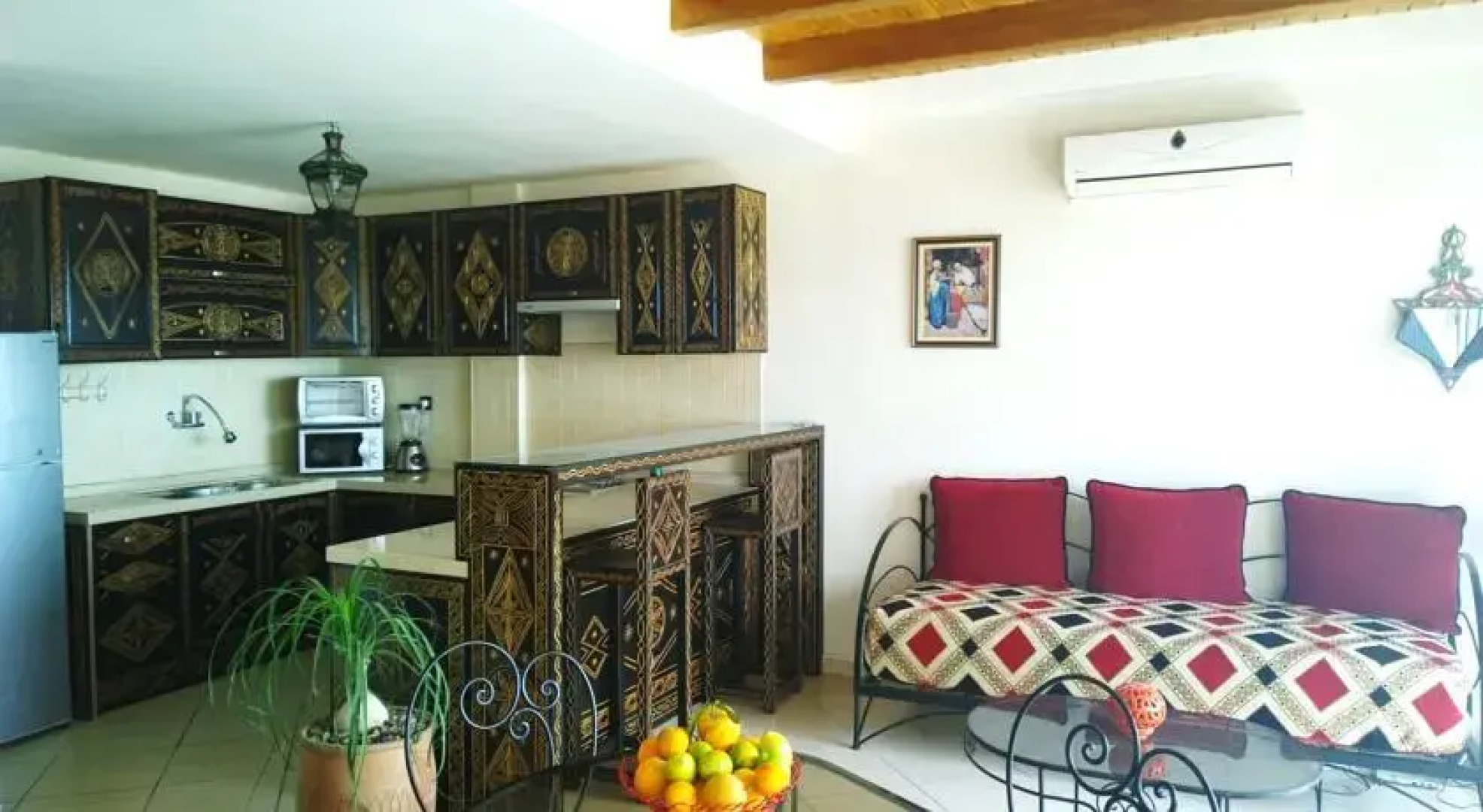 Luxury and Charm Apartment