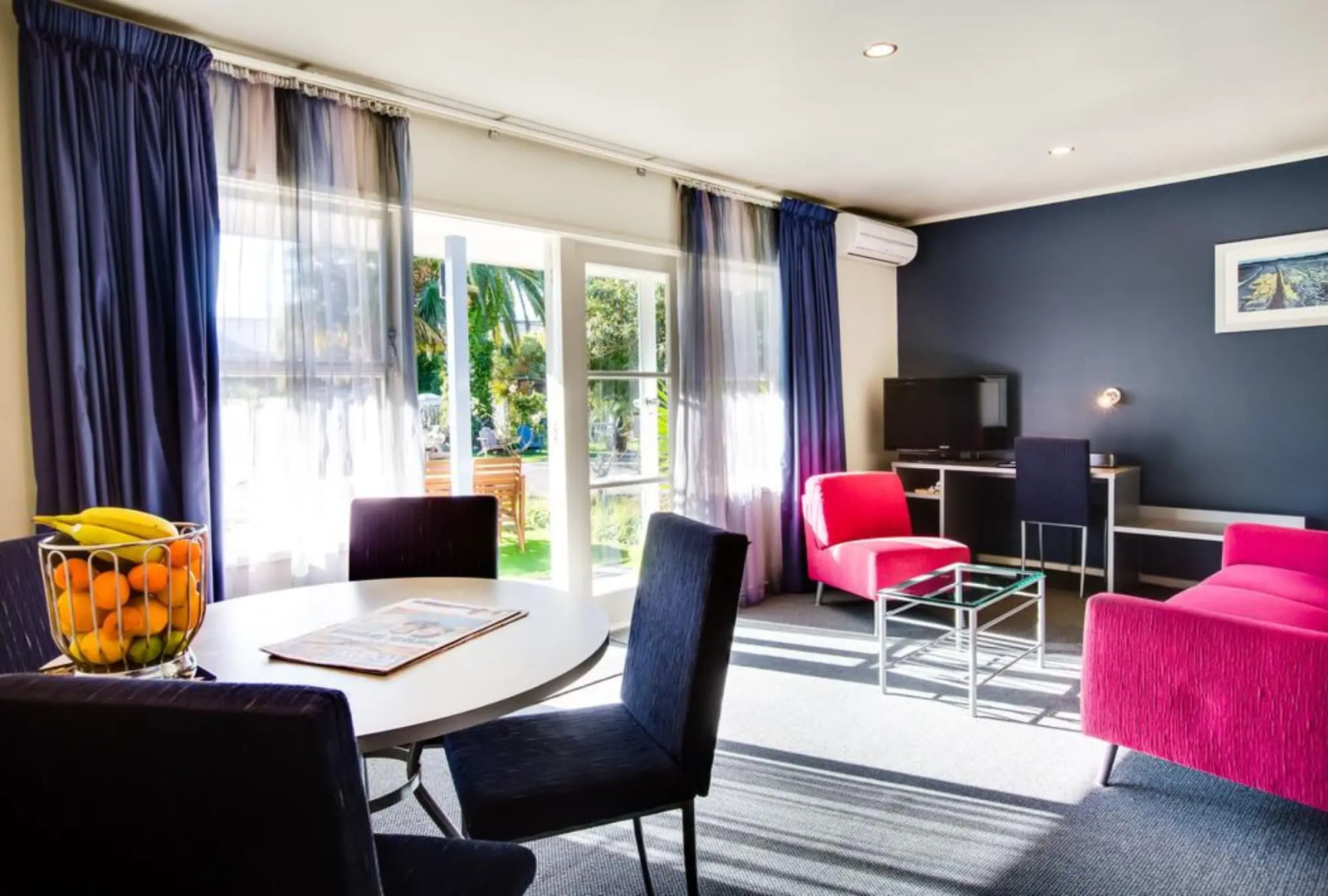 ASURE Colonial Lodge Motel