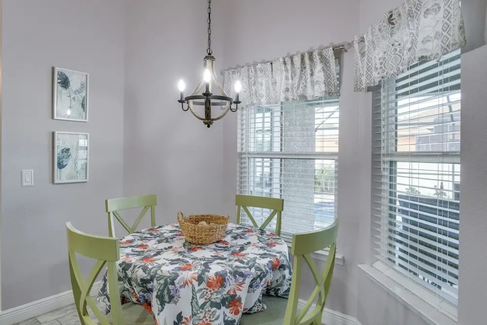 Port Charlotte Home w/ Screened Pool Near Golf!