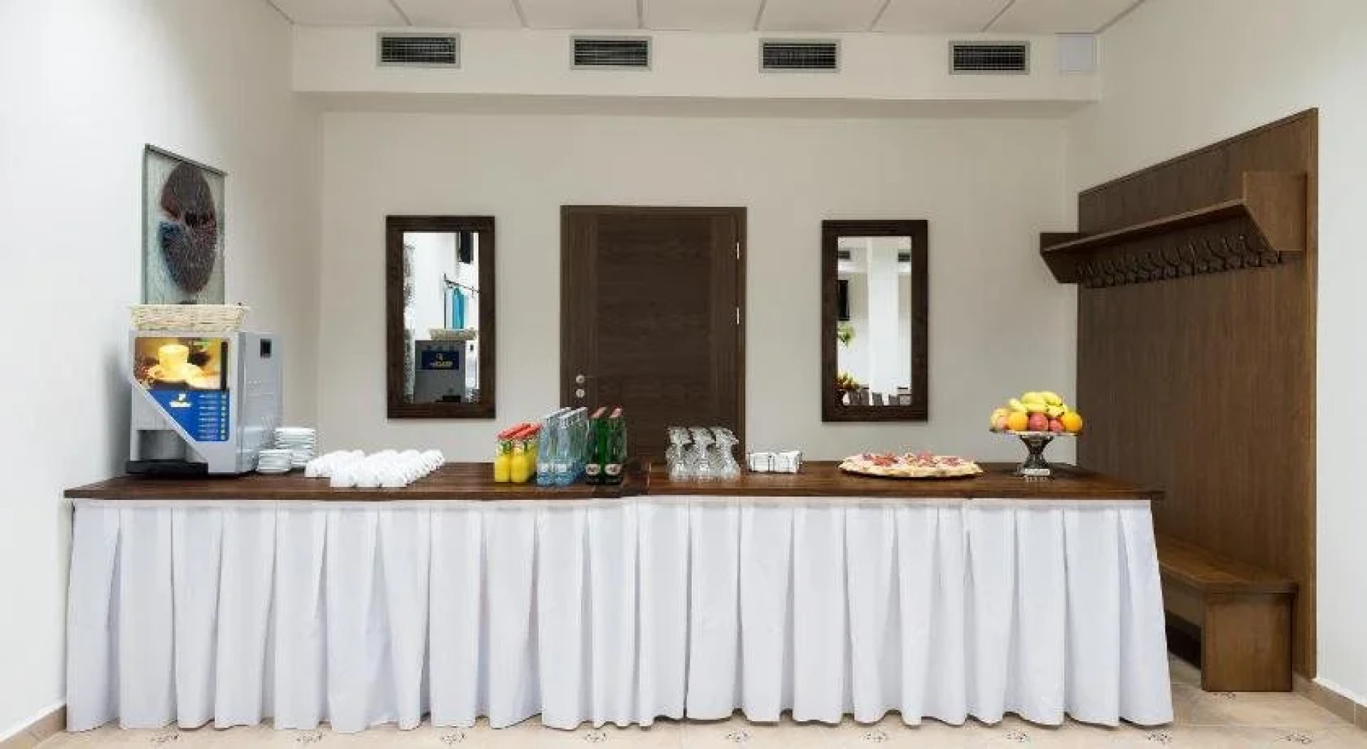 Rekreační a Kongresové Centrum Nové Dvory