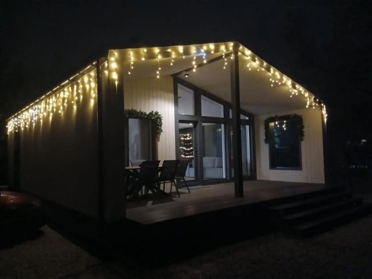 Дом в сосновом лесу