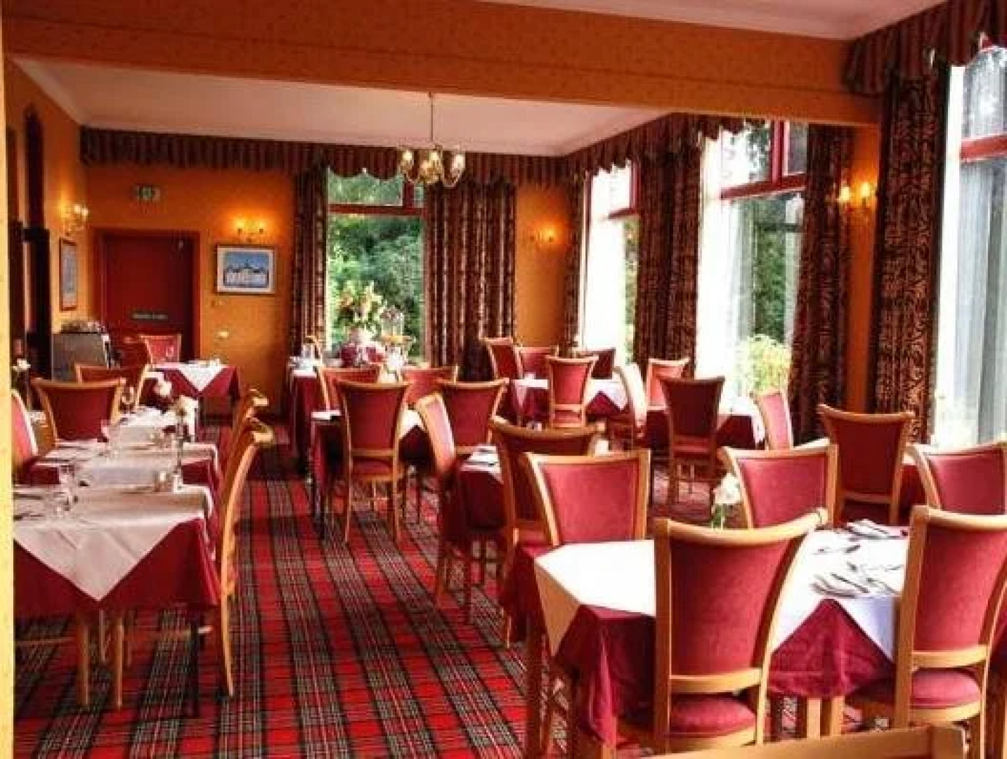 Pitlochry Dundarach Hotel
