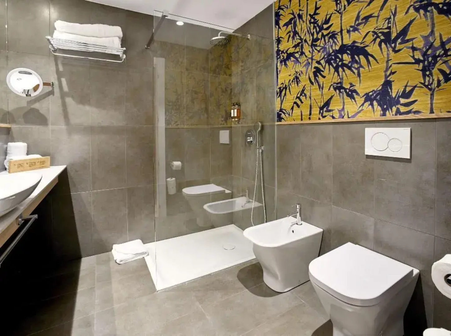 Hotel Bide Bide