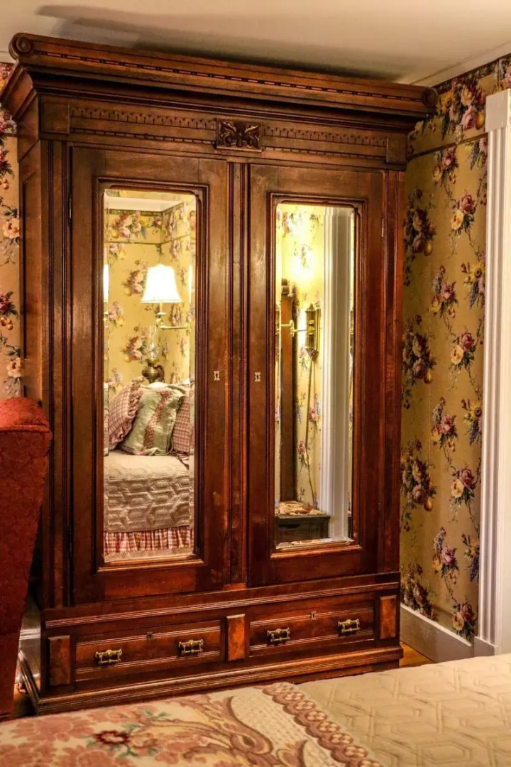 The Cornell Inn, Lenox & The Berkshires