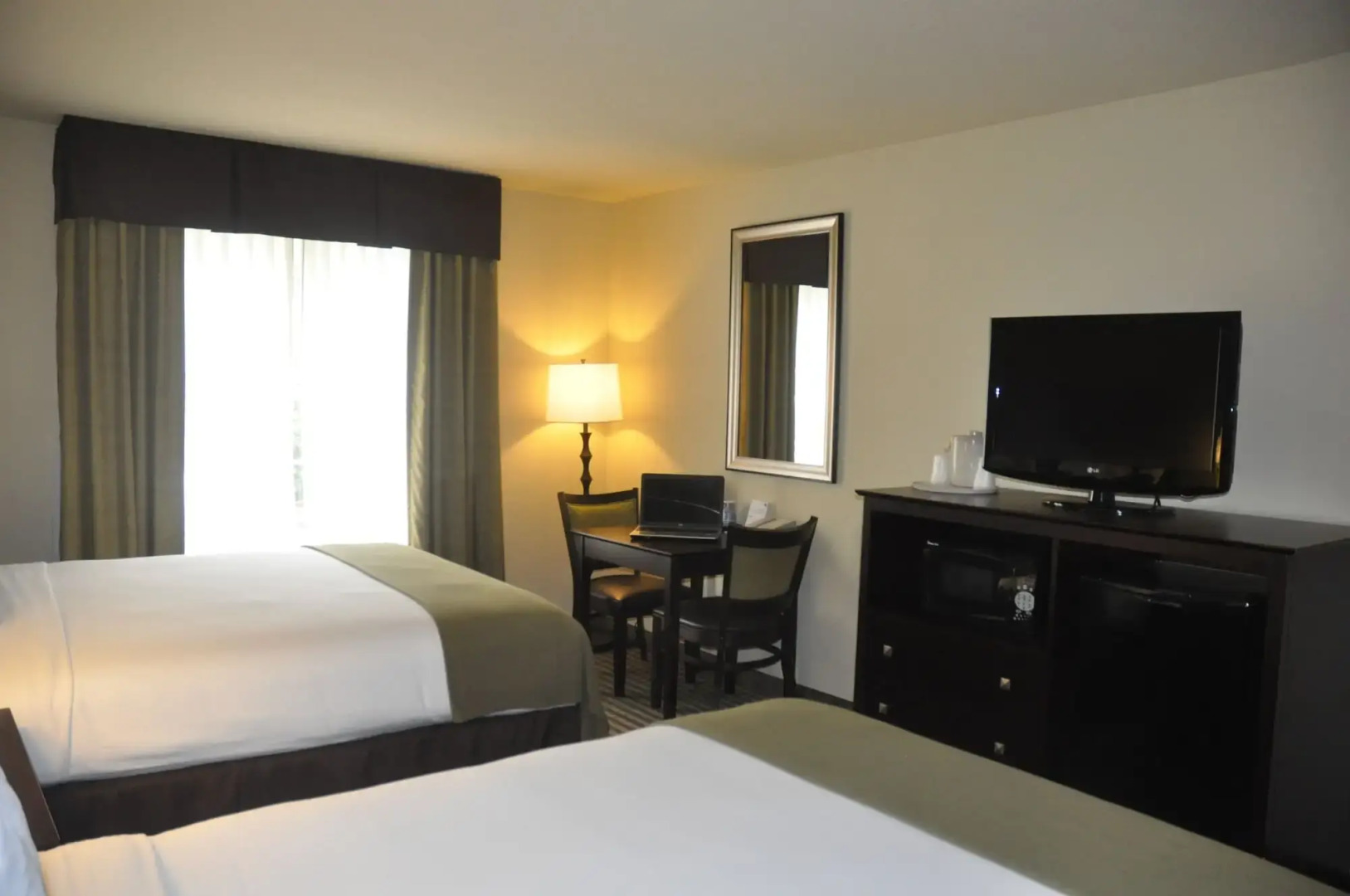 Holiday Inn Express Sarasota East - I-75 by IHG