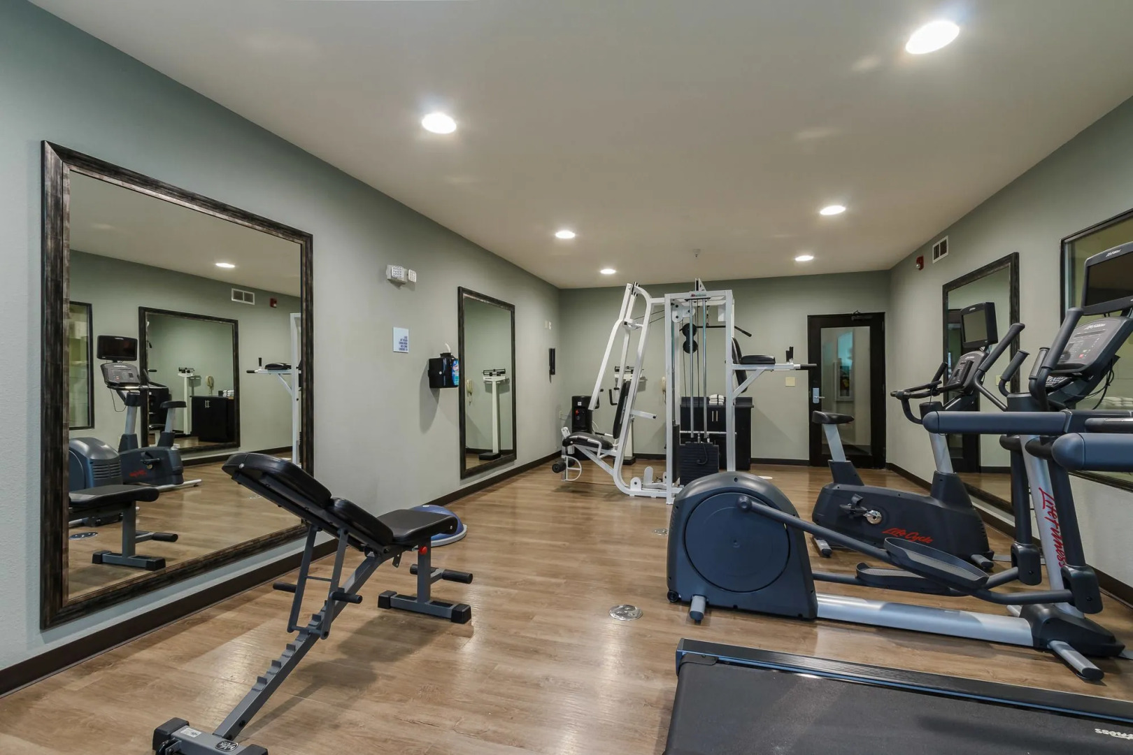 Holiday Inn Express Hotel & Suites South Bend by IHG