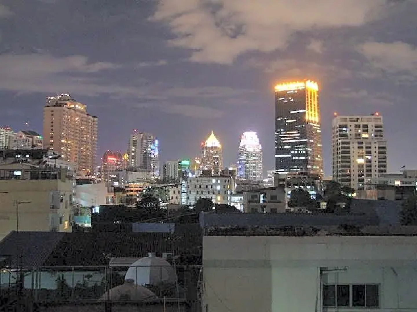 The Boss Sathorn Hotel