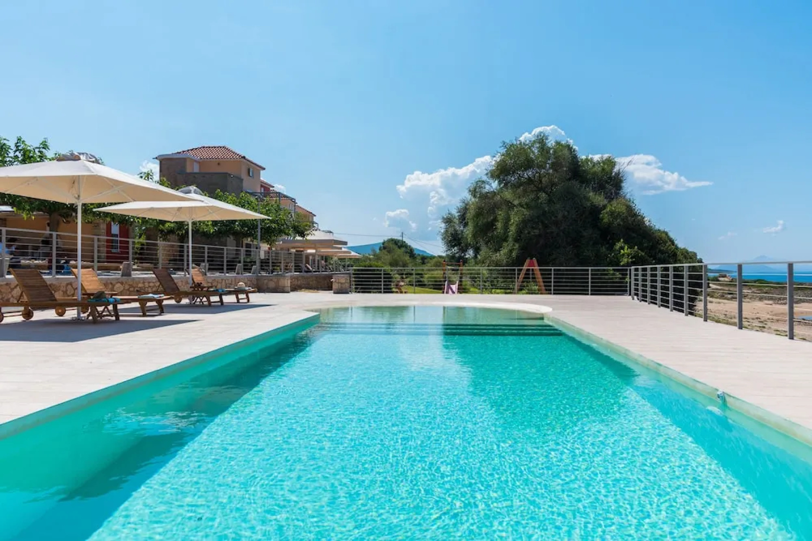 Dialiskari Villas