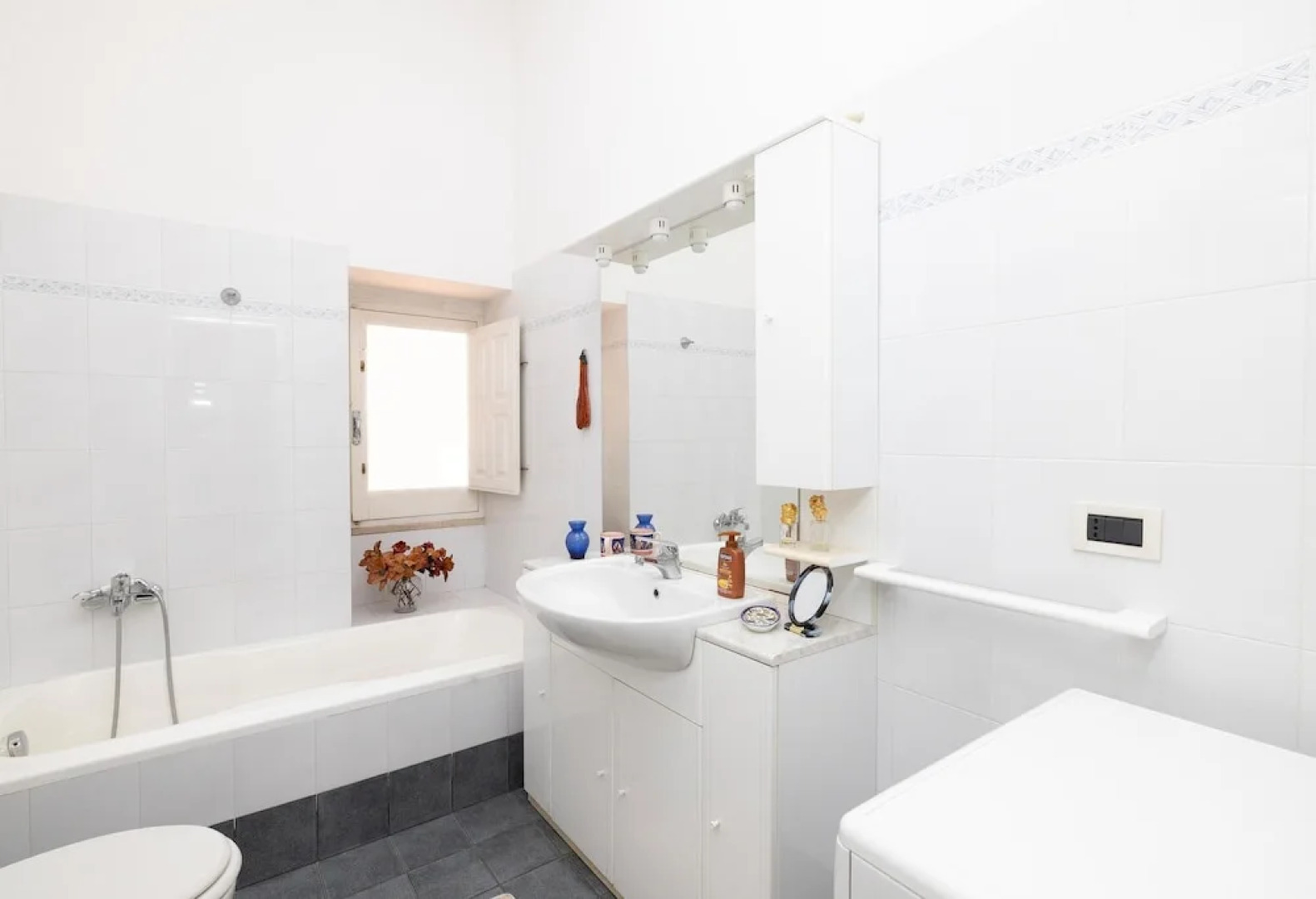 3363 Casa Giovanna by Barbarhouse